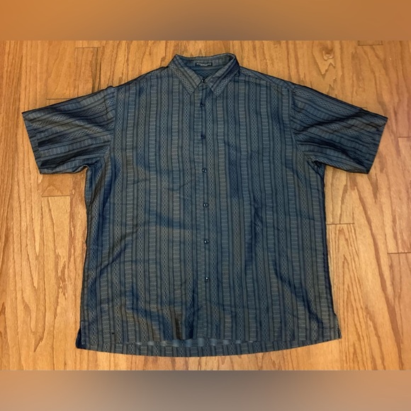Alfani- Black and‎ gray men’s short sleeve button-down Size XL - Picture 1 of 5
